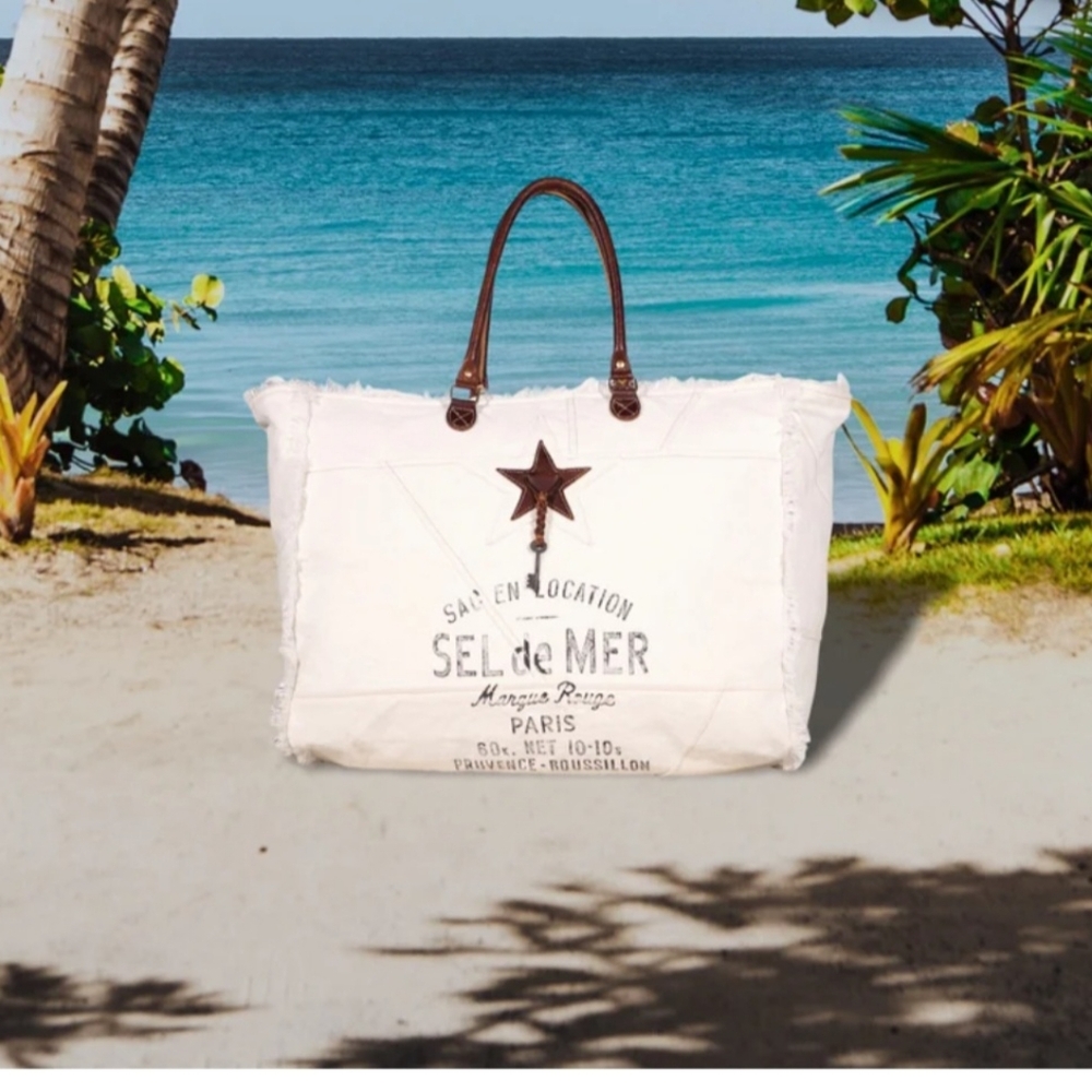 Myra Smashing Weekender Bag Sel de Mer Marque Rouge Paris